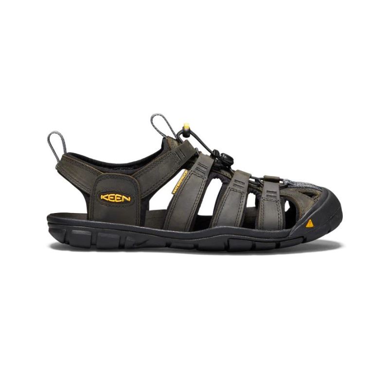 Neu Eingetroffen Keen Clearwater Leather CNX Sandale fur Herren-Magnet/Black