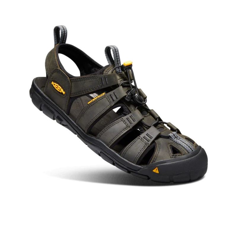 Neu Eingetroffen Keen Clearwater Leather CNX Sandale fur Herren-Magnet/Black